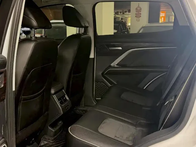 Haval H6 — Фото автомобиля 9