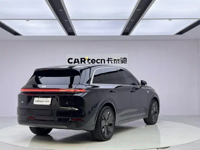 Li Auto L7 — Фото автомобиля 5