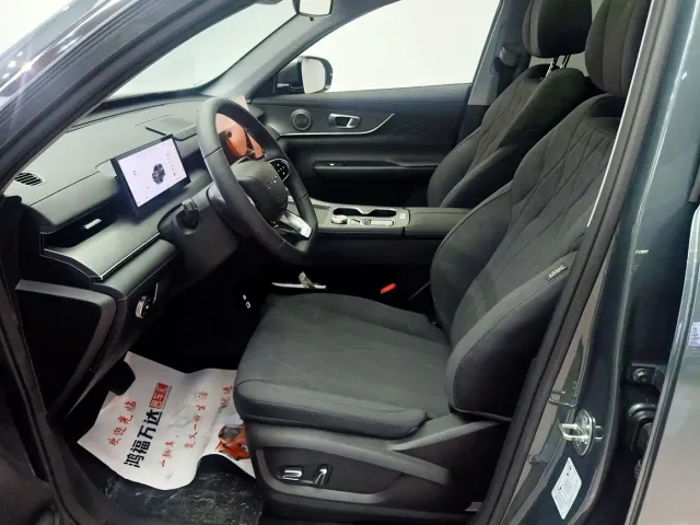 Chery Tiggo 8 PLUS — Фото автомобиля 9