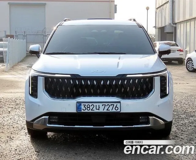 Kia Canival Новый Carnival 4 поколение Дизель 9 мест Signature — Фото автомобиля 2