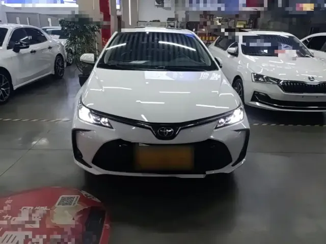 Toyota Corolla — Фото автомобиля 2