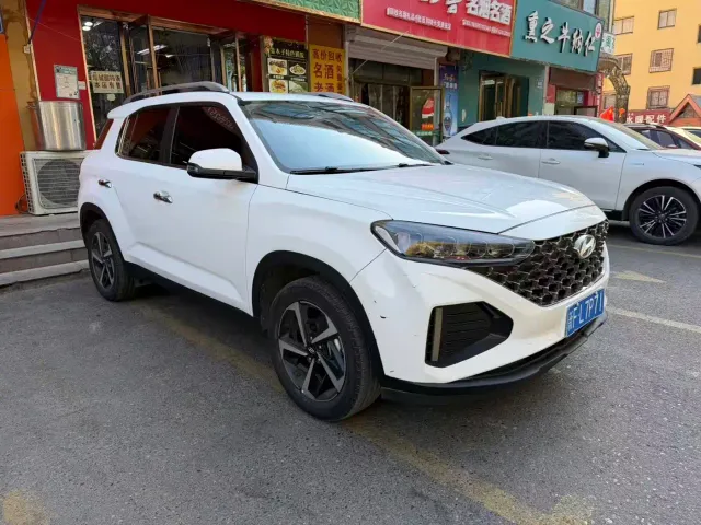 Hyundai ix35 — Фото автомобиля 2