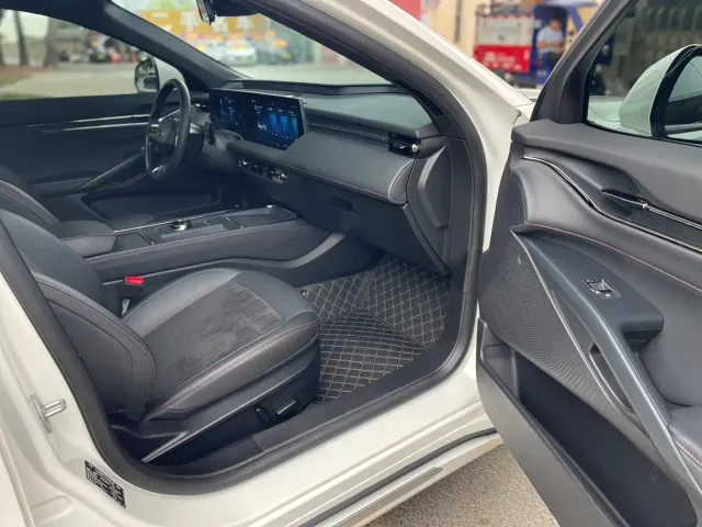 Ford Mondeo — Фото автомобиля 22