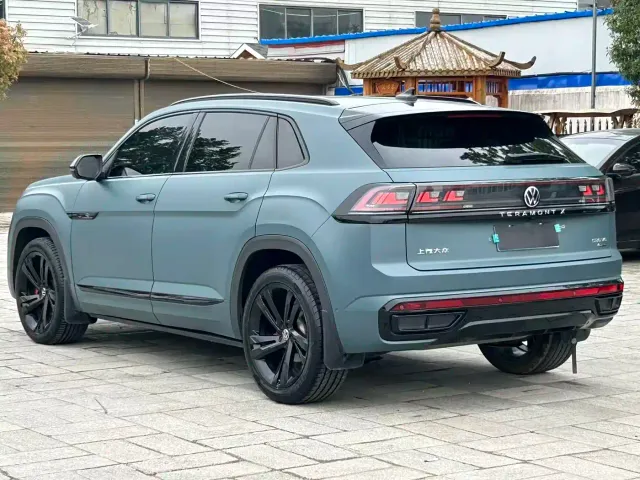 Volkswagen Teramont — Фото автомобиля 8