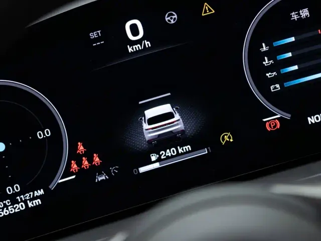 Porsche Cayenne — Фото автомобиля 22