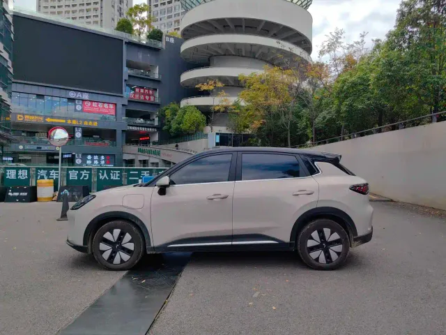 Wuling Bingo S — Фото автомобиля 7
