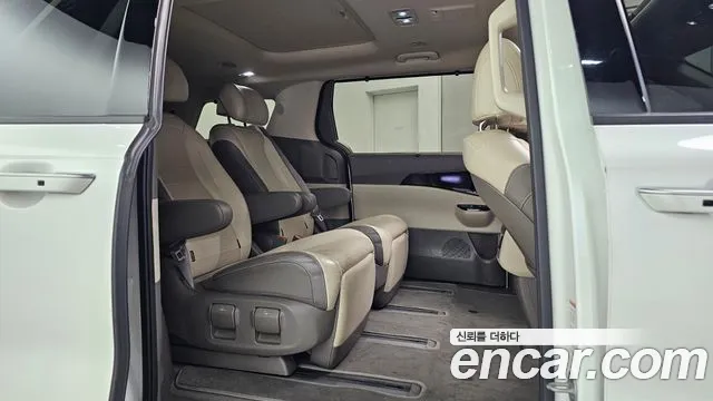 Kia Carnival 4th Gen — Фото автомобиля 17