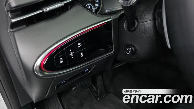 Genesis GV70 2.5T Бензин AWD — Фото автомобиля 19