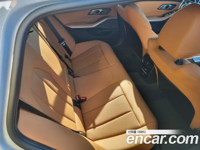 BMW 3 Series G20 — Фото автомобиля 14