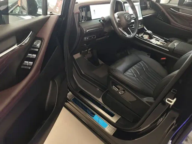 GAC Trumpchi M8 — Фото автомобиля 15