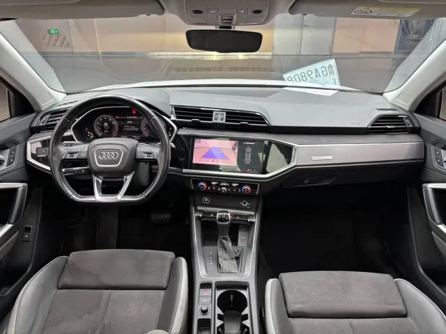 Audi Q3 — Фото автомобиля 12