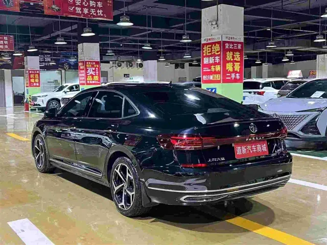 Volkswagen Passat — Фото автомобиля 9