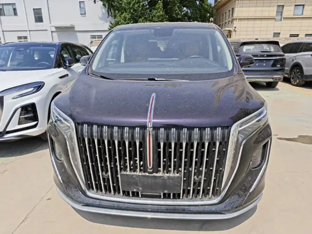 Hongqi HQ9 PHEV — Фото автомобиля 2