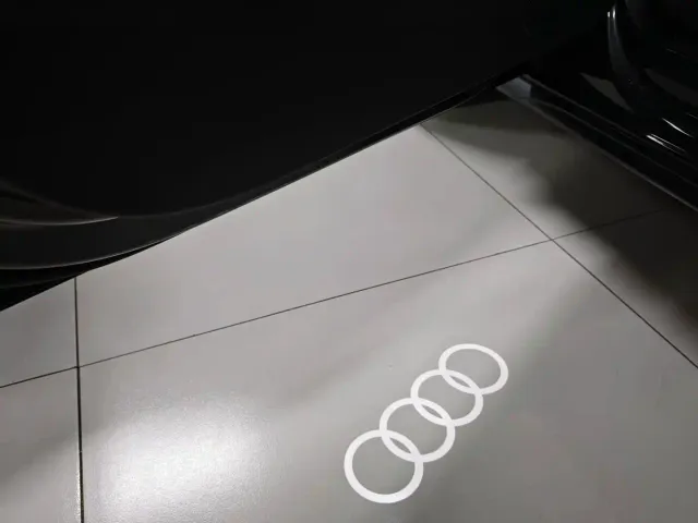 Audi A4L — Фото автомобиля 13