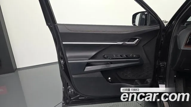 KGM Torres Torres EVX — Фото автомобиля 12