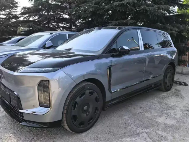 Фотография автомобиля — Nio ES9