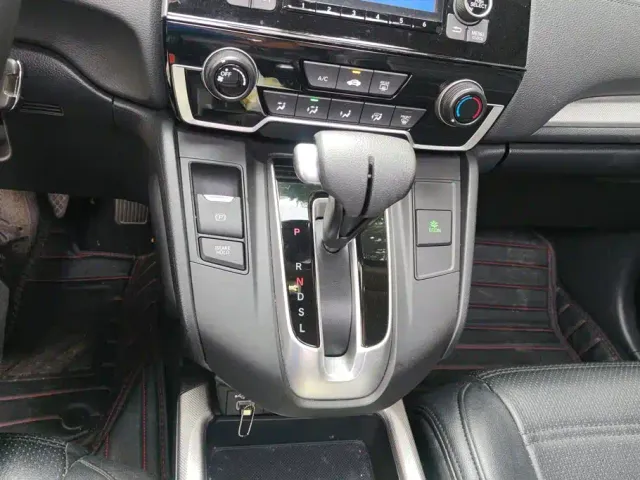 Honda CR-V — Фото автомобиля 16