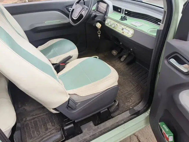 Wuling Hongguang Mini EV — Фото автомобиля 13