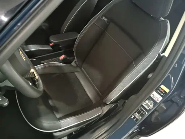 MINI Electric MINI ACEMAN — Фото автомобиля 14