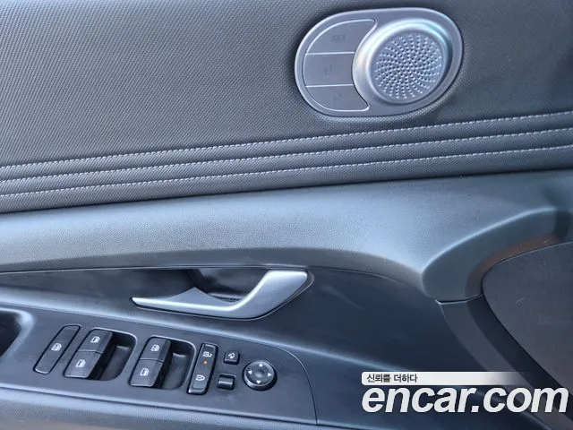 Hyundai Avante CN7 — Фото автомобиля 16