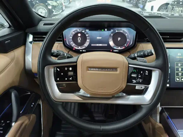 Land Rover Range Rover — Фото автомобиля 9