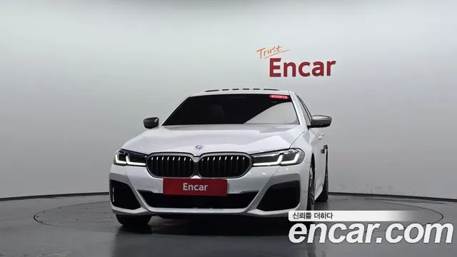 BMW 5 Series G30 — Фото автомобиля 3
