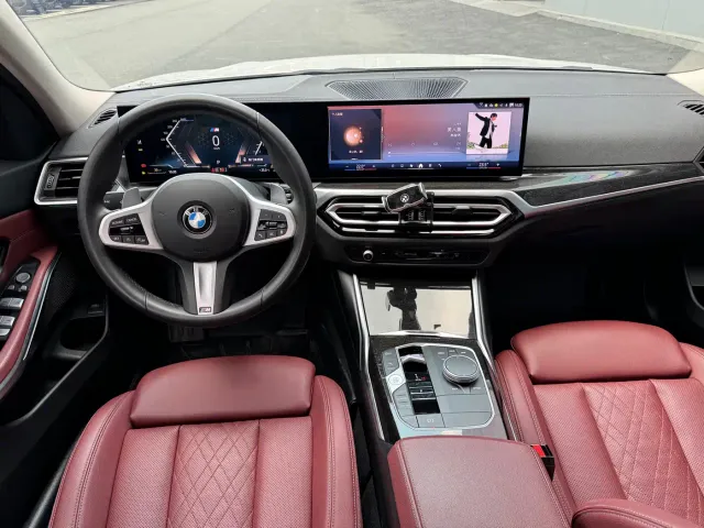 BMW 3 Series — Фото автомобиля 9