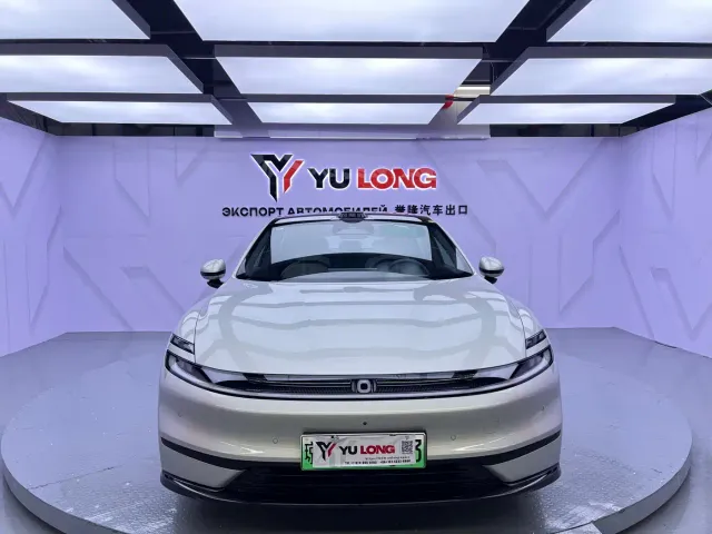 Фотография автомобиля — Changan Qiyuan A06