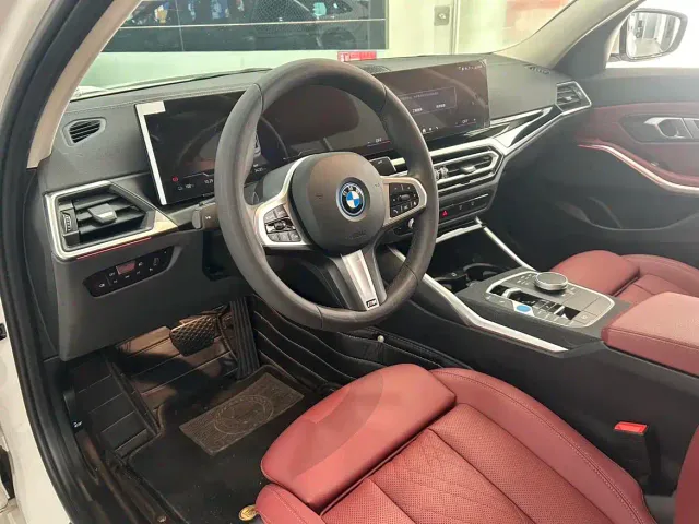 BMW i3 — Фото автомобиля 5