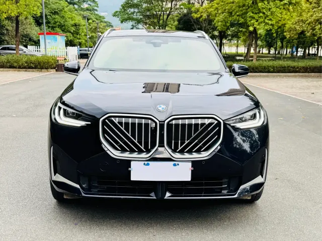 BMW X3 — Фото автомобиля 2