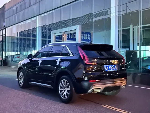 Cadillac Cadillac XT4 2022 28T FWD Luxury — Фото автомобиля 8