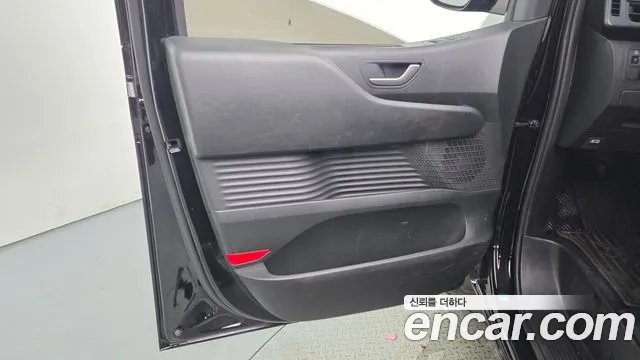 Hyundai Staria Staria Tourer 11 мест — Фото автомобиля 22