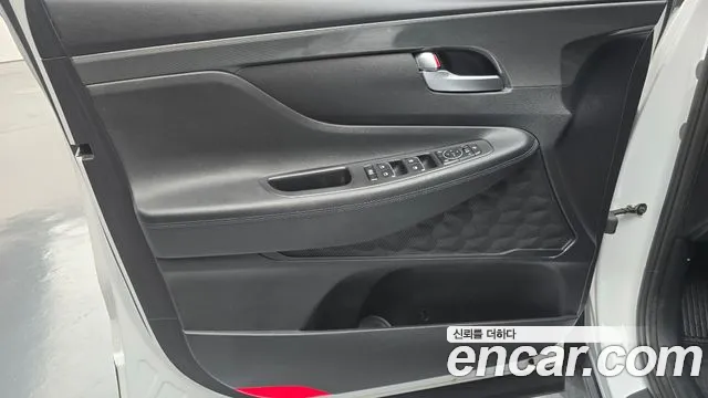 Hyundai Santa Fe Santa Fe (New) — Фото автомобиля 13