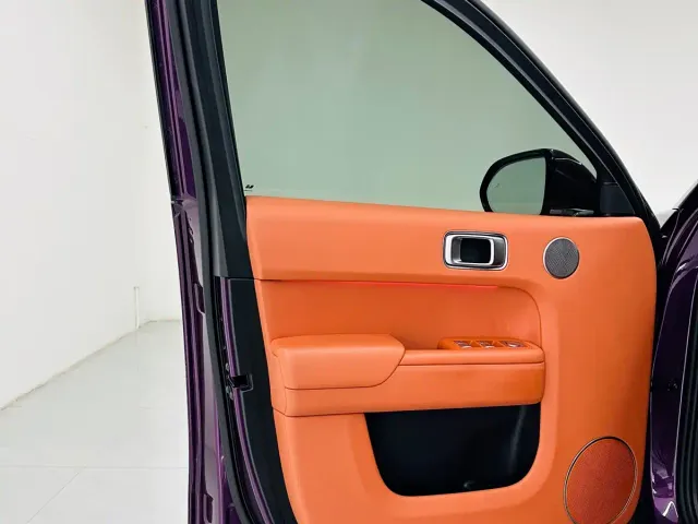 Li Auto L9 — Фото автомобиля 16