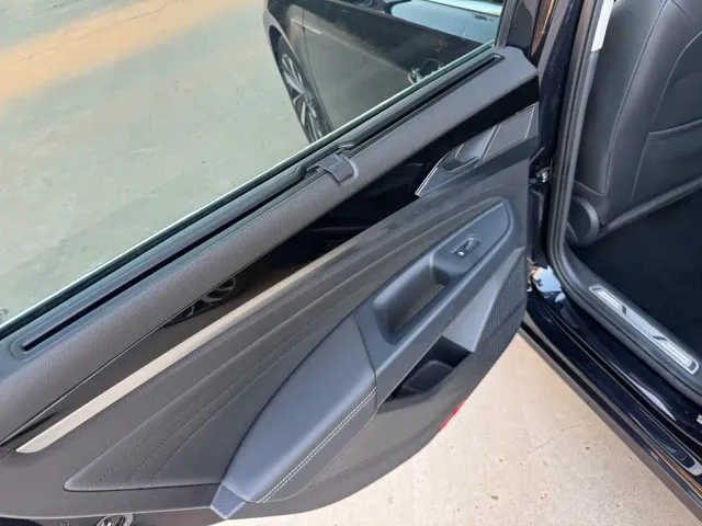 Volkswagen Passat — Фото автомобиля 13