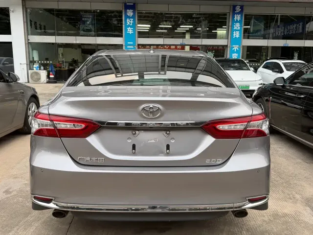 Toyota Camry — Фото автомобиля 5