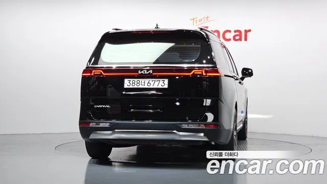 Kia Canival Carnival 4 поколение Дизель 9 мест Signature — Фото автомобиля 4