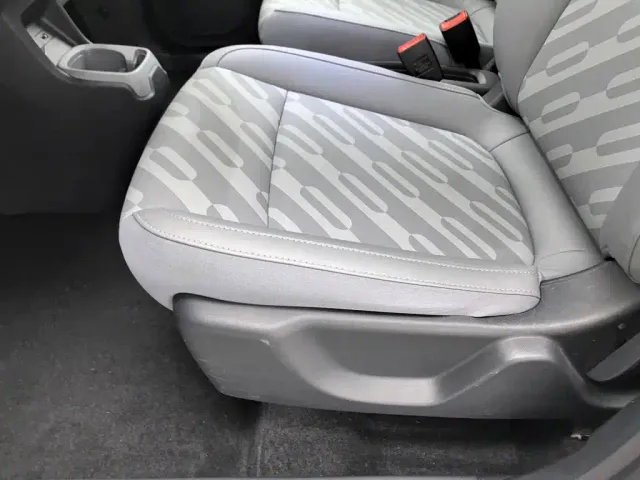 Leapmotor T03 — Фото автомобиля 20