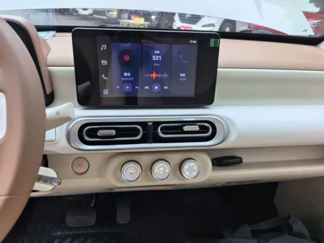 Wuling Hongguang Mini EV — Фото автомобиля 12