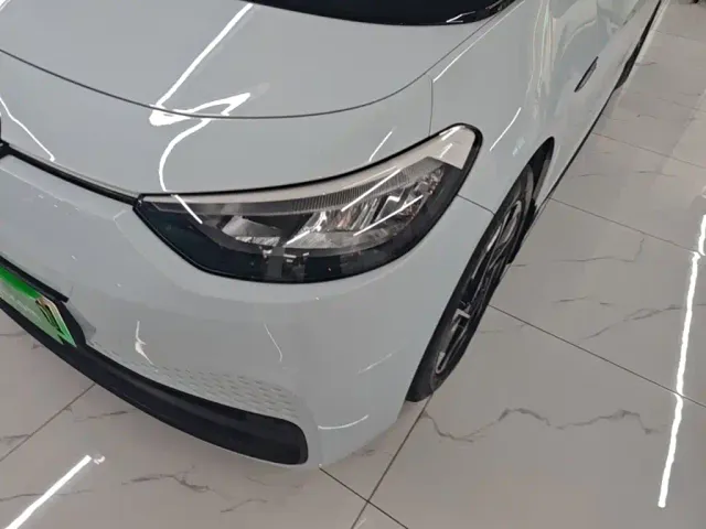 Volkswagen ID.3 — Фото автомобиля 23