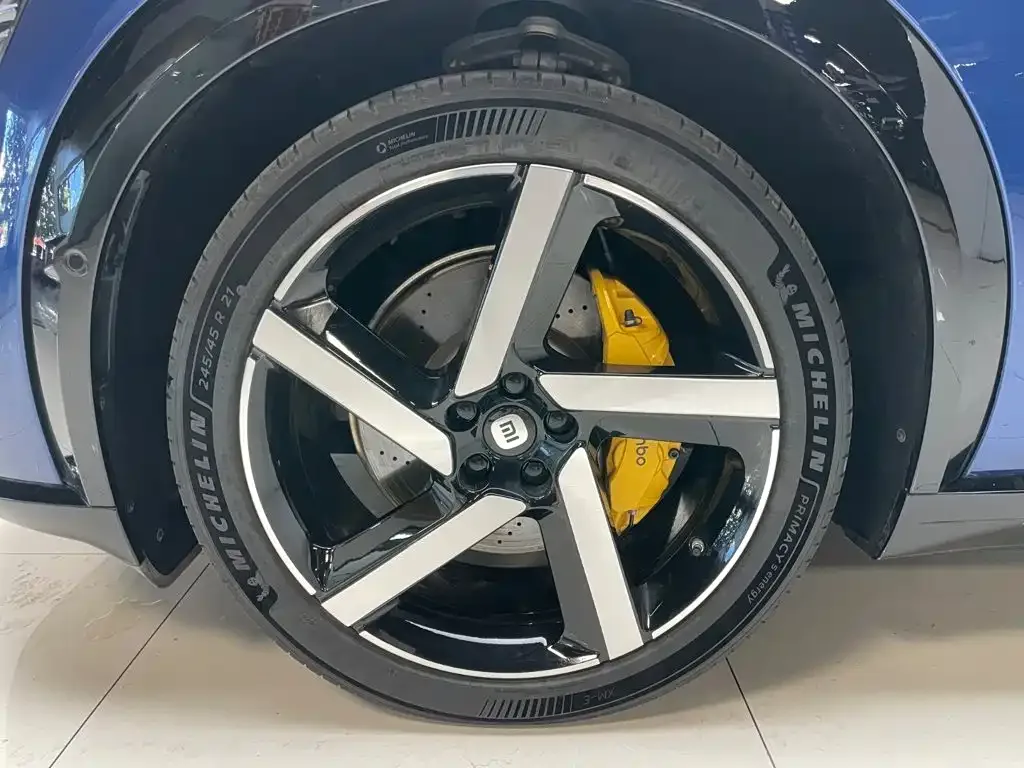 Xiaomi Auto Xiaomi YU7 2025 Ultra Long Range High Performance AWD Max Edition — Фото автомобиля 29