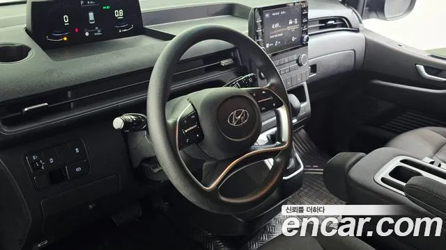 Hyundai Staria — Фото автомобиля 13