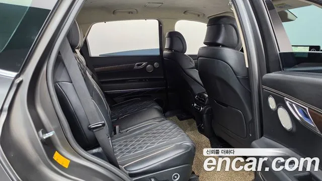 Genesis GV80 — Фото автомобиля 12