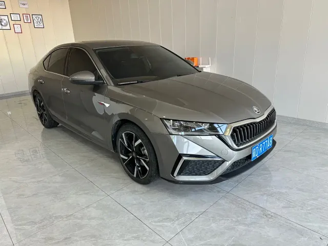 Skoda Octavia — Фото автомобиля 3