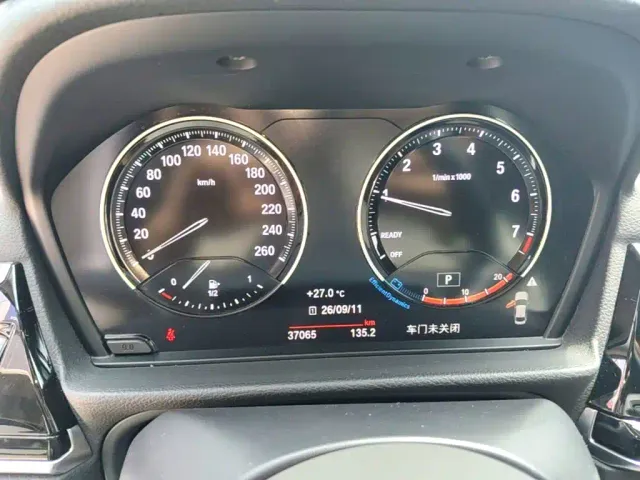 BMW 1 Series — Фото автомобиля 11
