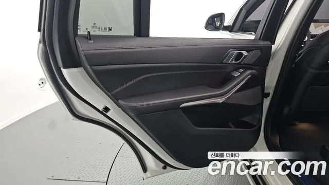 BMW X7 G07 — Фото автомобиля 14