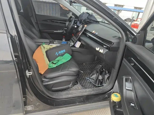 Geely Galaxy L6 — Фото автомобиля 17