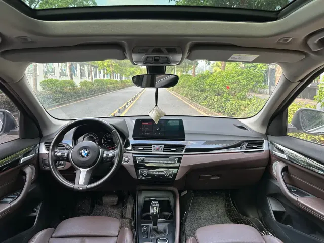 BMW X1 — Фото автомобиля 8