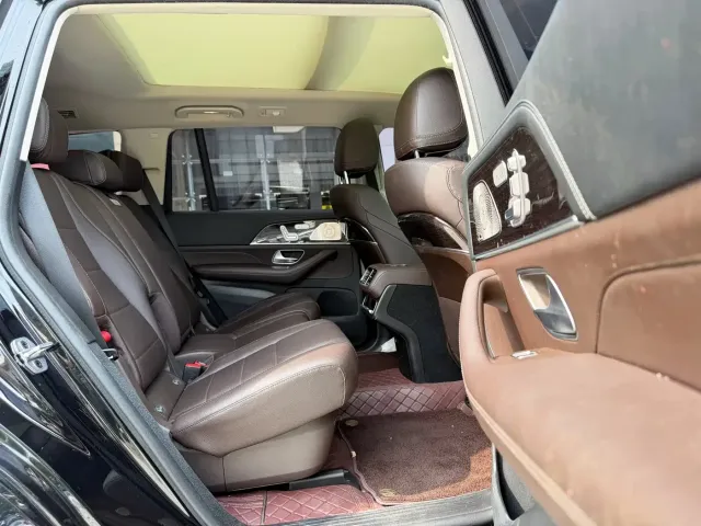 Mercedes-Benz Mercedes-Benz GLS 2023 GLS 450 4MATIC Fashion Edition — Фото автомобиля 9