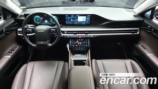 Hyundai Grandeur GN7 — Фото автомобиля 10